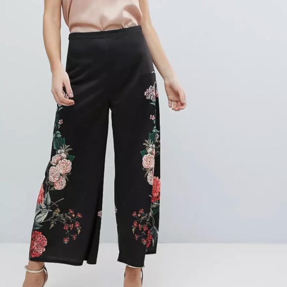 ASOS Pants - ASOS | boohoo Floral Print Wide Leg Culottes